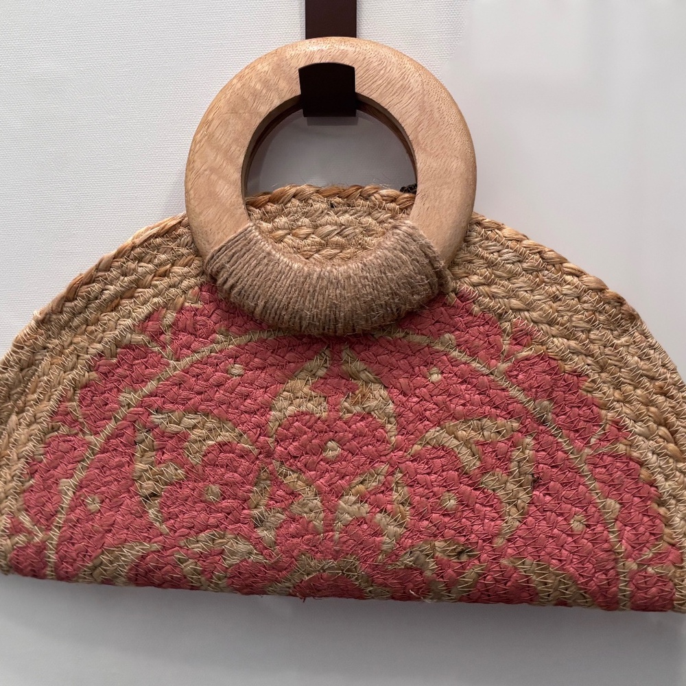 Antik Kraft Jute Woven Clutch
